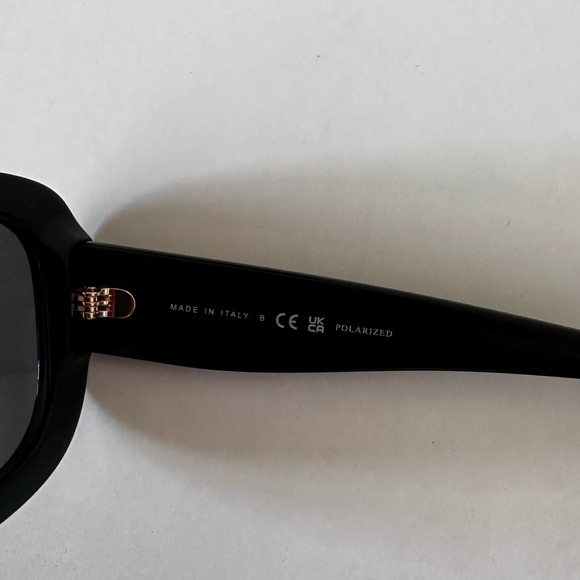 CHANEL SUNGLASSES 🕶️ BARELY WORN❤️ - Picture 6 of 15